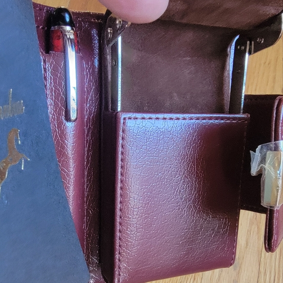 Vintage TIMELESS  Horse Notepad Wallet from anytimetack. Unisex. - Picture 4 of 8